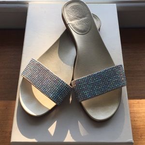 Vince Camuto slides
